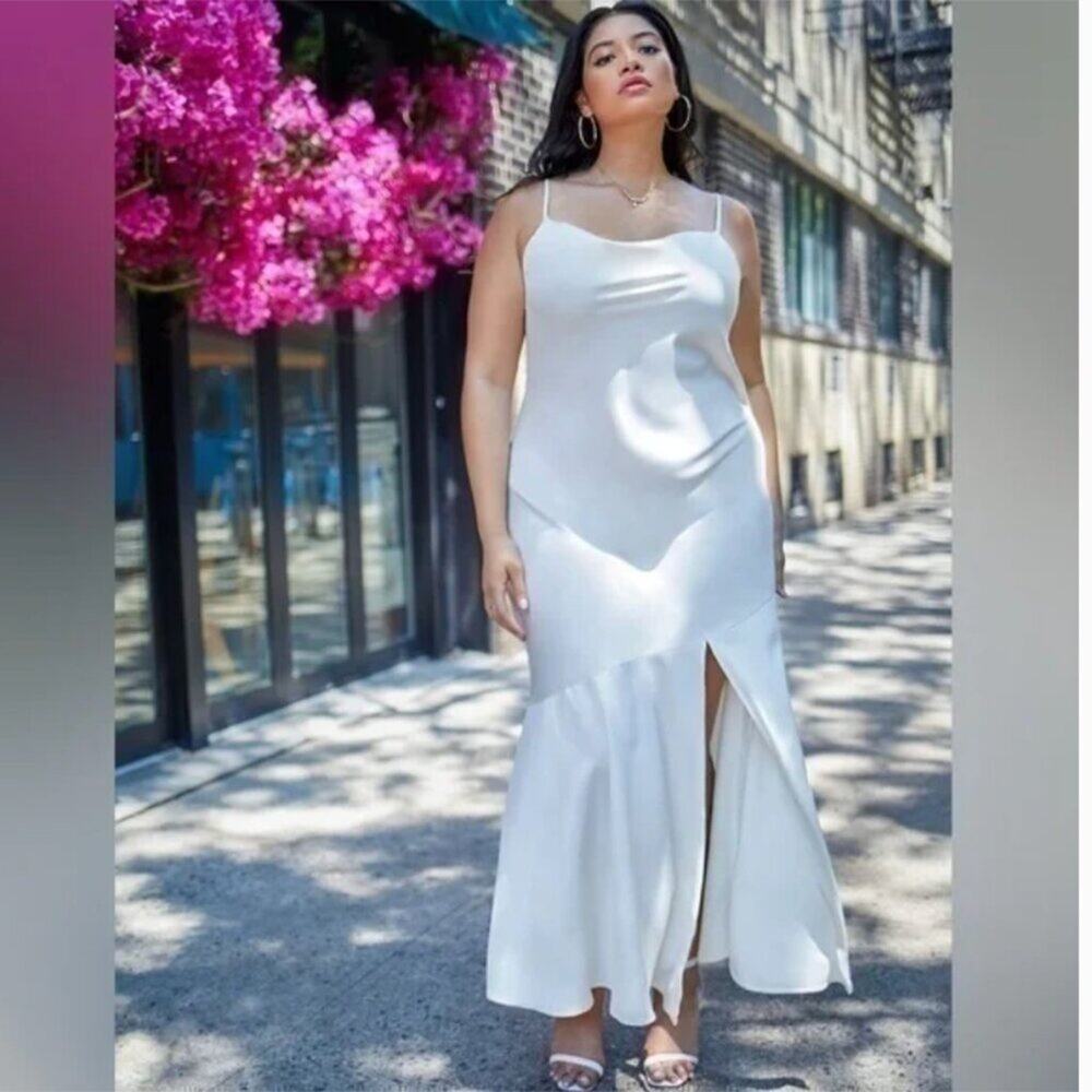 NWT Eloquii Cream Slip Maxi Dress Size 22